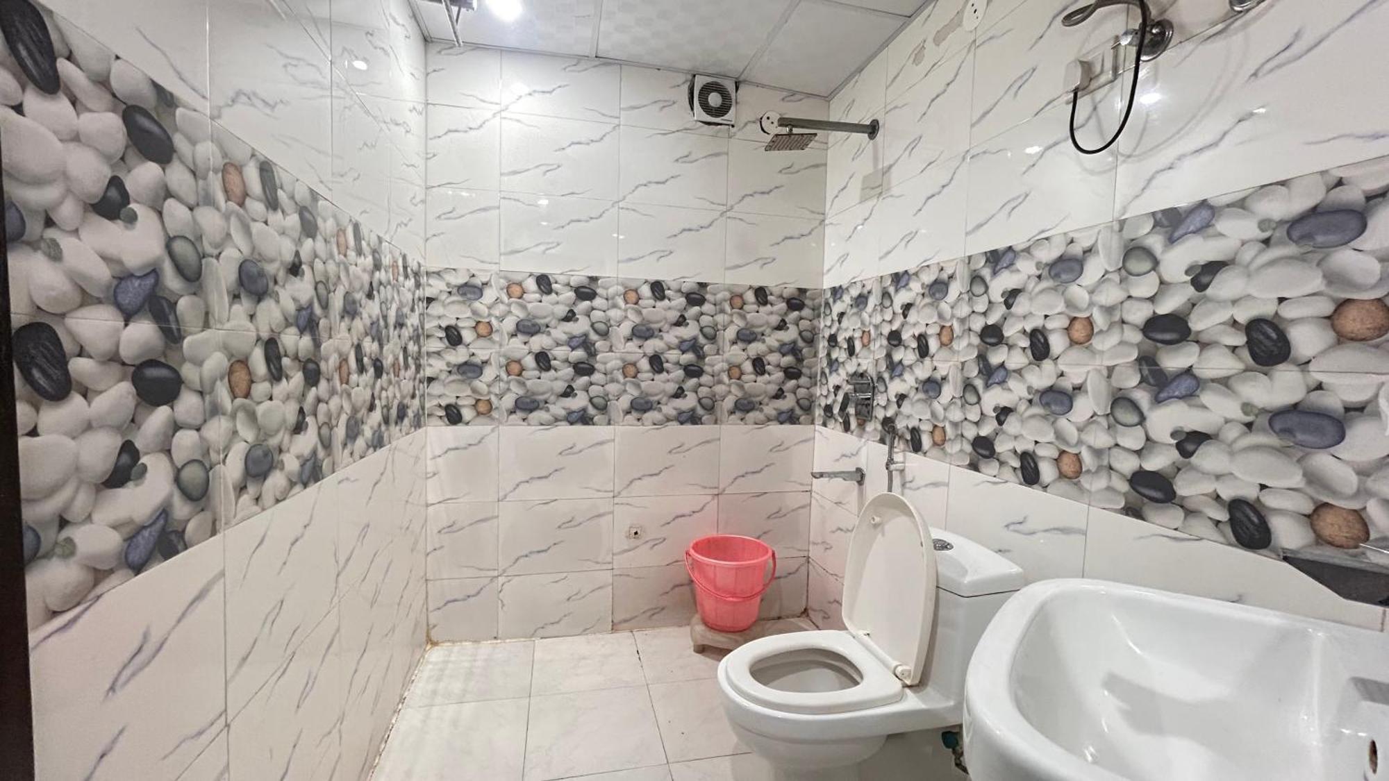 Hotel Platinum With Free Pickup-Delhi Airport New Delhi Exterior photo